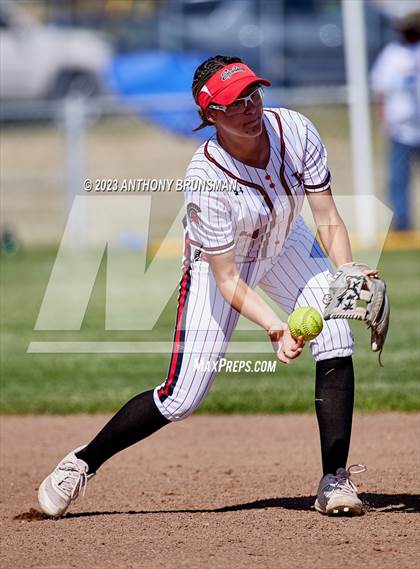 Thumbnail 2 in Notre Dame @ East Nicolaus (CIF NorCal D2 Semi-final) photogallery.
