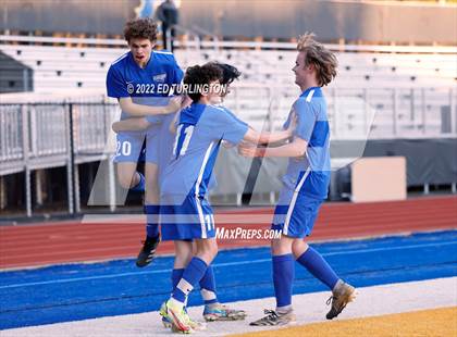 Thumbnail 2 in Roswell @ Chattahoochee photogallery.