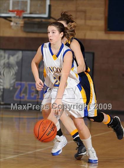 Thumbnail 1 in River City vs. Lincoln (Lincoln Invitational) photogallery.