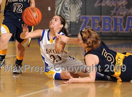 Thumbnail 1 in River City vs. Lincoln (Lincoln Invitational) photogallery.