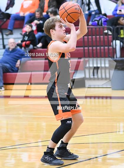Thumbnail 2 in Nocona vs Tolar (Poolville Mesquite Pit Classic Tournament) photogallery.
