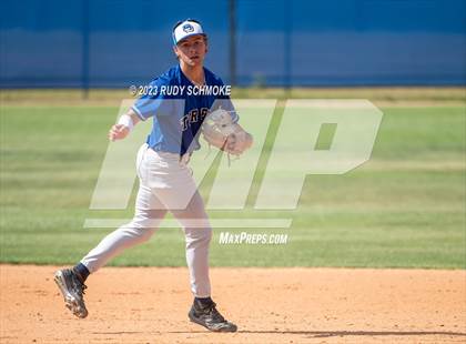 Thumbnail 3 in La Jolla Country Day @ Rancho Bernardo (CIF SDS Division I Playoffs) photogallery.