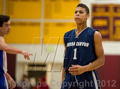Thumbnail 2 in Sierra Canyon vs. San Marcos photogallery.