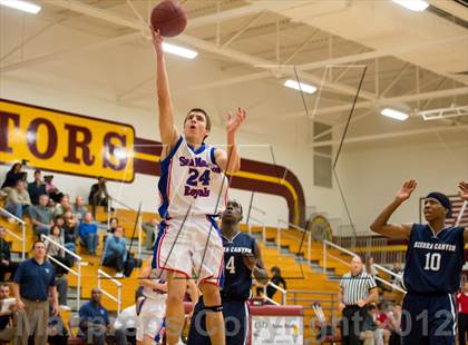 Thumbnail 3 in Sierra Canyon vs. San Marcos photogallery.