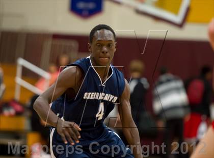 Thumbnail 2 in Sierra Canyon vs. San Marcos photogallery.