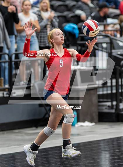 Thumbnail 1 in Northridge vs. Springville (UHSAA 5A Second Round) photogallery.