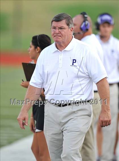 Thumbnail 1 in Birdville @ Paschal photogallery.