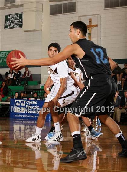 Thumbnail 1 in Salesian vs. St. Francis (Providence Cystic Fibrosis Benefit) photogallery.