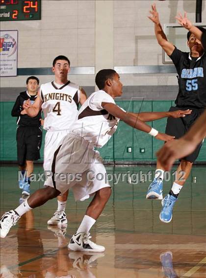 Thumbnail 3 in Salesian vs. St. Francis (Providence Cystic Fibrosis Benefit) photogallery.