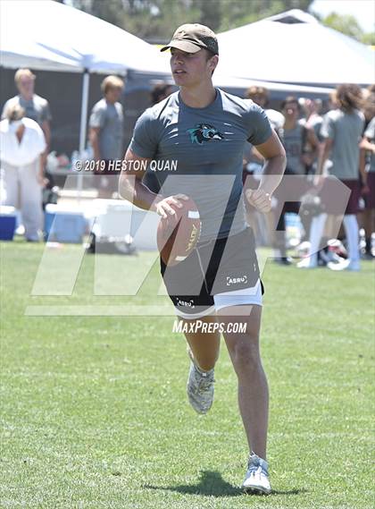 Thumbnail 2 in Aliso Niguel vs El Modena (North Orange County Shootout) photogallery.