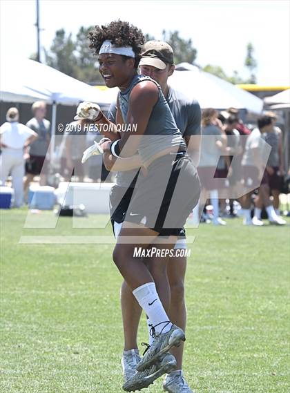 Thumbnail 2 in Aliso Niguel vs El Modena (North Orange County Shootout) photogallery.