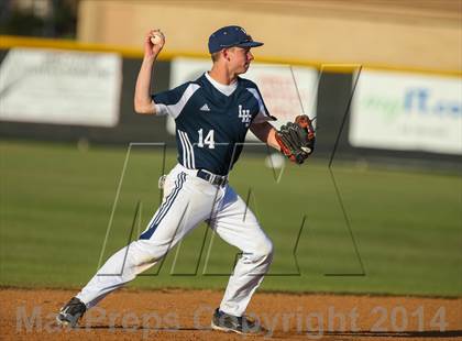 Thumbnail 1 in Lamar vs Trinity (HEB Mid-Cities Classic) photogallery.