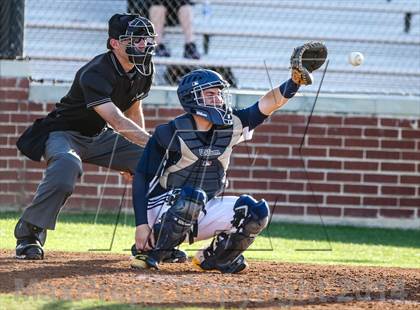 Thumbnail 2 in Lamar vs Trinity (HEB Mid-Cities Classic) photogallery.