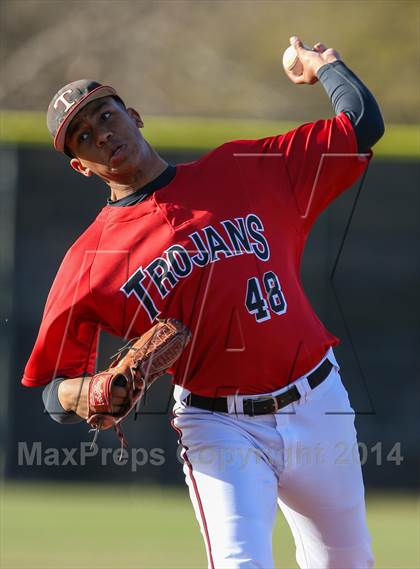 Thumbnail 2 in Lamar vs Trinity (HEB Mid-Cities Classic) photogallery.
