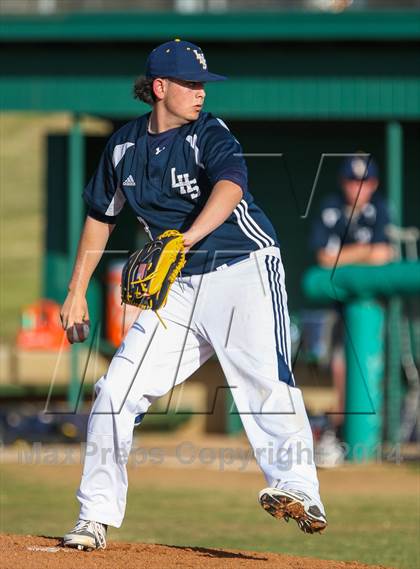Thumbnail 1 in Lamar vs Trinity (HEB Mid-Cities Classic) photogallery.