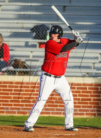 Thumbnail 3 in Lamar vs Trinity (HEB Mid-Cities Classic) photogallery.
