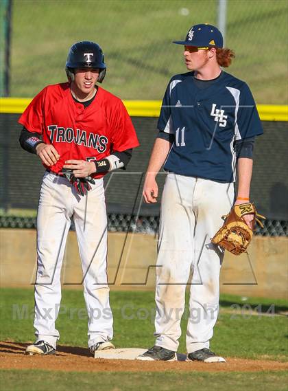 Thumbnail 1 in Lamar vs Trinity (HEB Mid-Cities Classic) photogallery.
