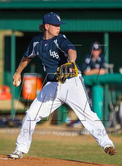 Thumbnail 2 in Lamar vs Trinity (HEB Mid-Cities Classic) photogallery.
