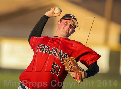 Thumbnail 3 in Lamar vs Trinity (HEB Mid-Cities Classic) photogallery.
