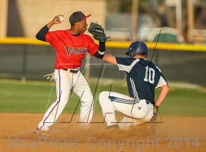 Thumbnail 1 in Lamar vs Trinity (HEB Mid-Cities Classic) photogallery.