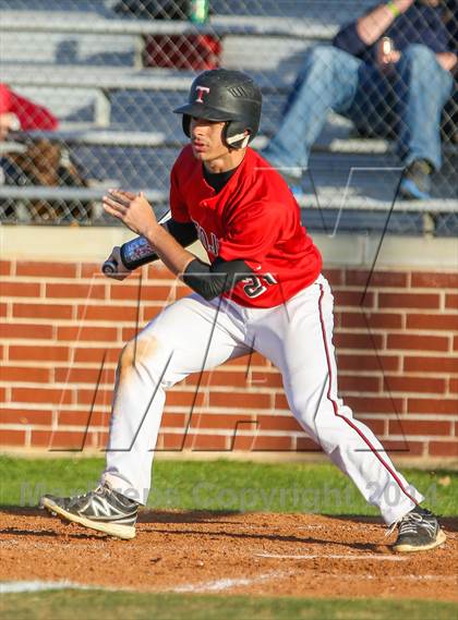 Thumbnail 1 in Lamar vs Trinity (HEB Mid-Cities Classic) photogallery.