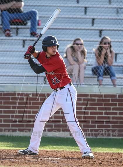 Thumbnail 1 in Lamar vs Trinity (HEB Mid-Cities Classic) photogallery.