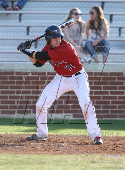 Thumbnail 3 in Lamar vs Trinity (HEB Mid-Cities Classic) photogallery.