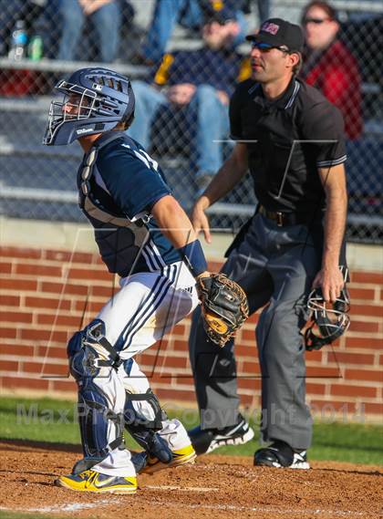 Thumbnail 3 in Lamar vs Trinity (HEB Mid-Cities Classic) photogallery.