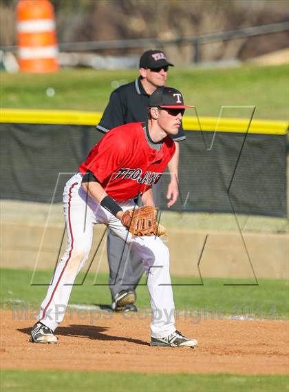 Thumbnail 1 in Lamar vs Trinity (HEB Mid-Cities Classic) photogallery.