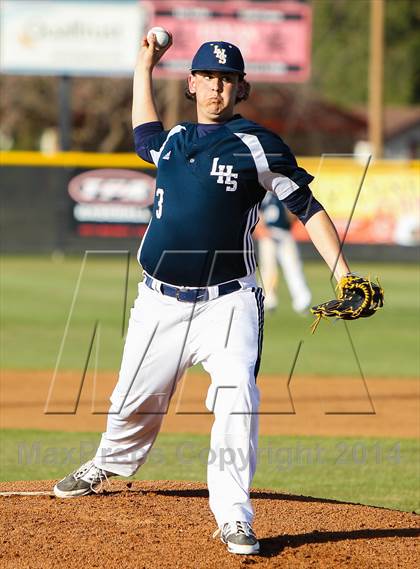 Thumbnail 3 in Lamar vs Trinity (HEB Mid-Cities Classic) photogallery.