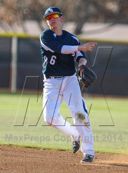 Thumbnail 1 in Lamar vs Trinity (HEB Mid-Cities Classic) photogallery.
