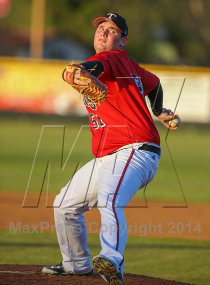 Thumbnail 2 in Lamar vs Trinity (HEB Mid-Cities Classic) photogallery.