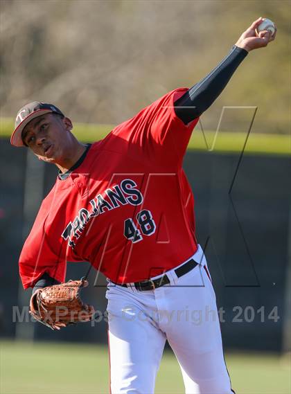 Thumbnail 1 in Lamar vs Trinity (HEB Mid-Cities Classic) photogallery.