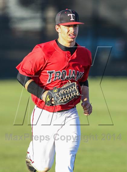 Thumbnail 2 in Lamar vs Trinity (HEB Mid-Cities Classic) photogallery.