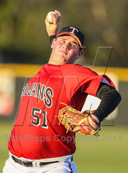 Thumbnail 3 in Lamar vs Trinity (HEB Mid-Cities Classic) photogallery.