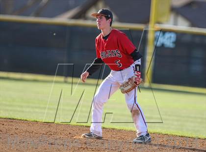 Thumbnail 2 in Lamar vs Trinity (HEB Mid-Cities Classic) photogallery.