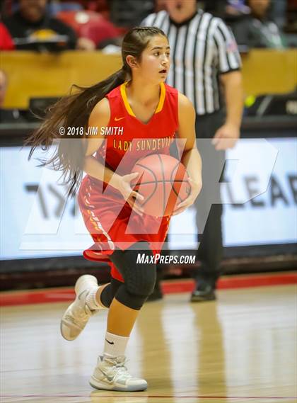 Thumbnail 2 in Espanola Valley @ Bloomfield (NMAA 5A Quarterfinal) photogallery.