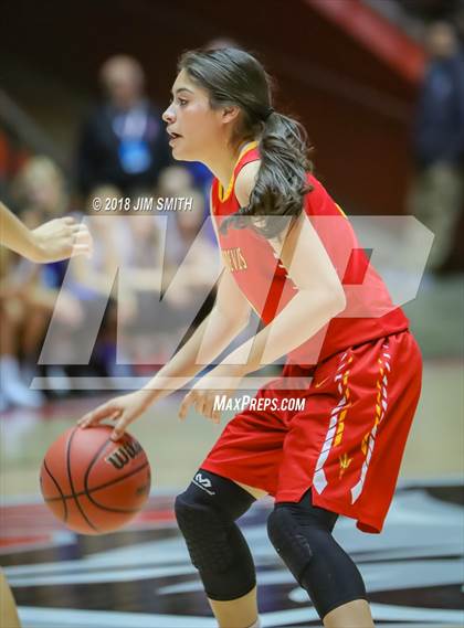 Thumbnail 2 in Espanola Valley @ Bloomfield (NMAA 5A Quarterfinal) photogallery.
