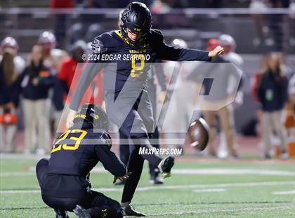 Thumbnail 1 in El Capitan vs Carmel (CIF Div 5-AA Final) photogallery.