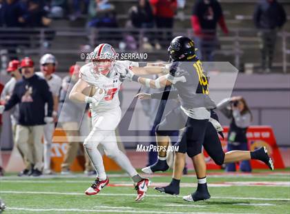 Thumbnail 3 in El Capitan vs Carmel (CIF Div 5-AA Final) photogallery.