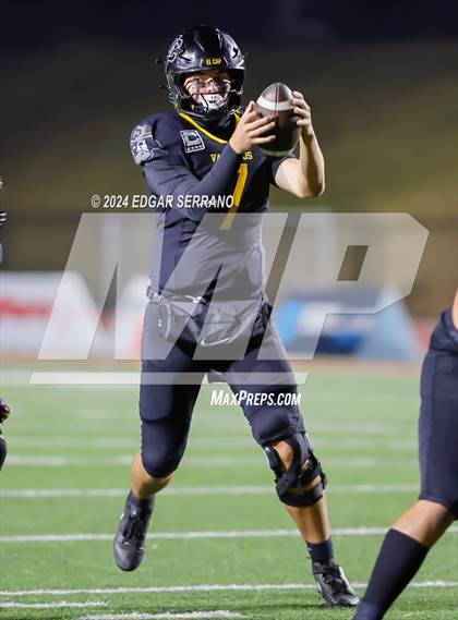 Thumbnail 1 in El Capitan vs Carmel (CIF Div 5-AA Final) photogallery.