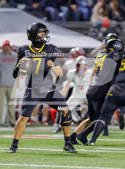 Thumbnail 3 in El Capitan vs Carmel (CIF Div 5-AA Final) photogallery.