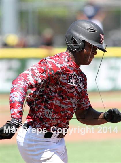 Thumbnail 1 in Seaman vs Heights (KSHSAA 5A Playoff) photogallery.