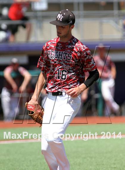 Thumbnail 2 in Seaman vs Heights (KSHSAA 5A Playoff) photogallery.