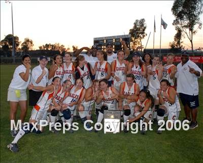 Thumbnail 2 in Chaminade vs. Warren (D4 Section Final) photogallery.