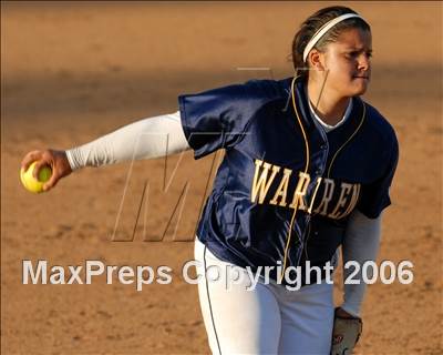 Thumbnail 1 in Chaminade vs. Warren (D4 Section Final) photogallery.