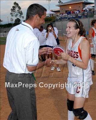 Thumbnail 3 in Chaminade vs. Warren (D4 Section Final) photogallery.