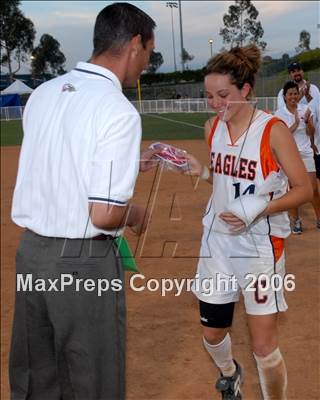 Thumbnail 1 in Chaminade vs. Warren (D4 Section Final) photogallery.