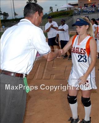 Thumbnail 1 in Chaminade vs. Warren (D4 Section Final) photogallery.