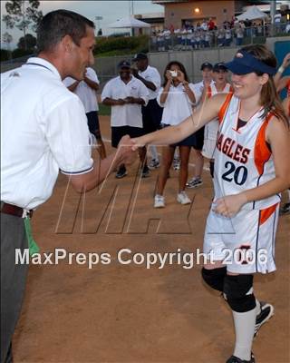 Thumbnail 2 in Chaminade vs. Warren (D4 Section Final) photogallery.